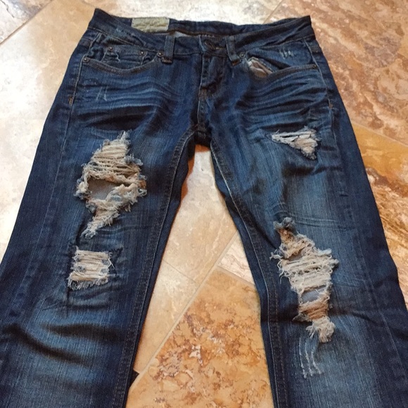 Machine Nouvelle mode ripped & torn/cutoff ankles - Picture 2 of 8